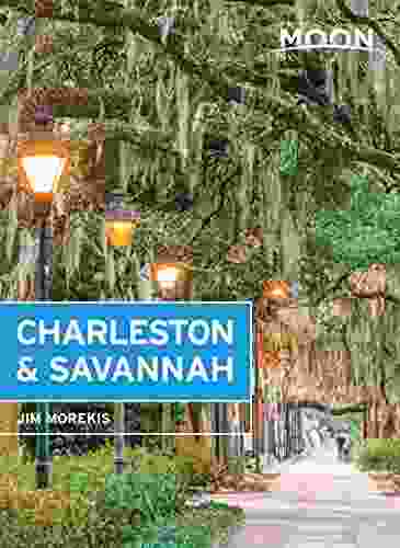 Moon Charleston Savannah (Travel Guide)